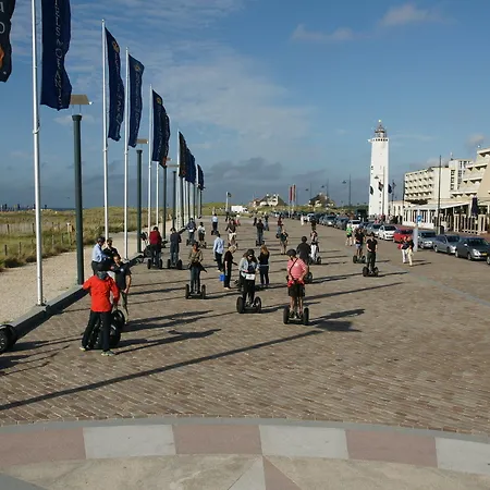 Hotel Beach Hotel Noordwijk 4*
