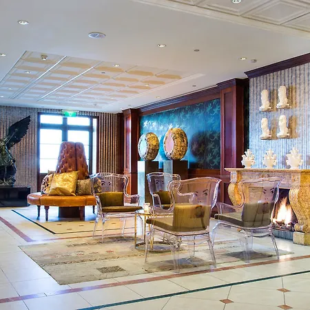 Beach Hotel Noordwijk 4* Noordwijk